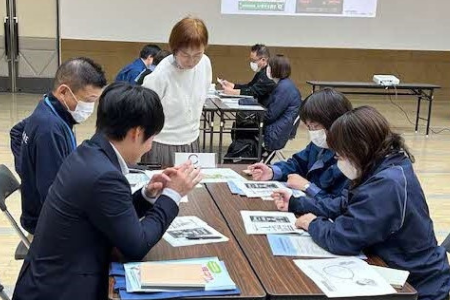 シリーズ第3回「消費者教育のいま」高齢者を見守る人を、どう支える？―見守り活動を支援する消費者教育―